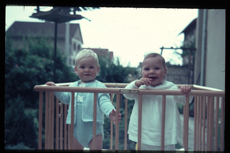 05.Bad Vilbel jul 1966 Peter,Britta.JPG
